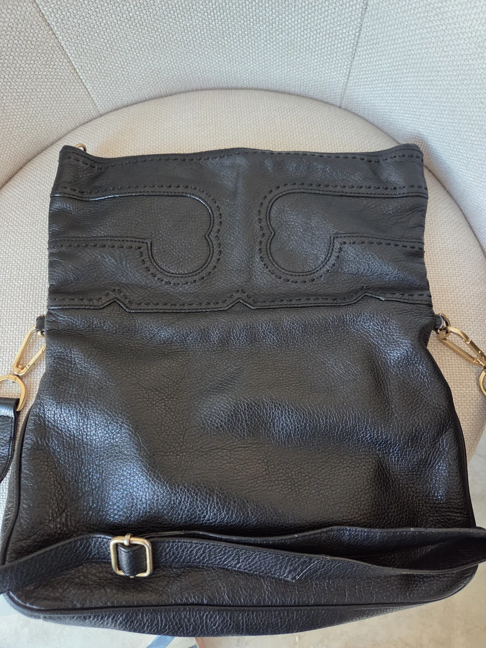 Tory Burch black pebble